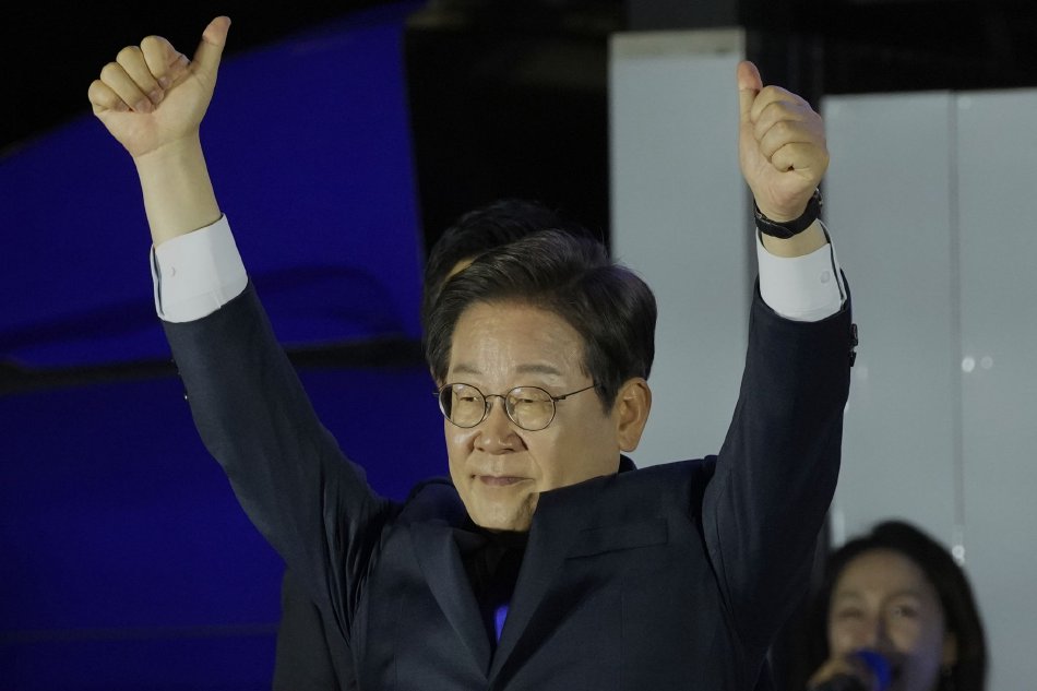 婷婷午夜