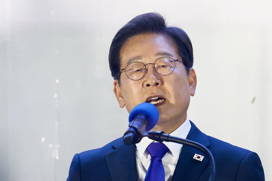 非洲老妇牲交Hd