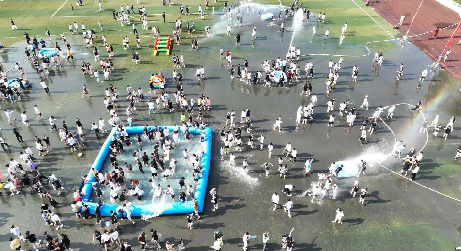 汤姆叔叔的温馨提醒十八岁