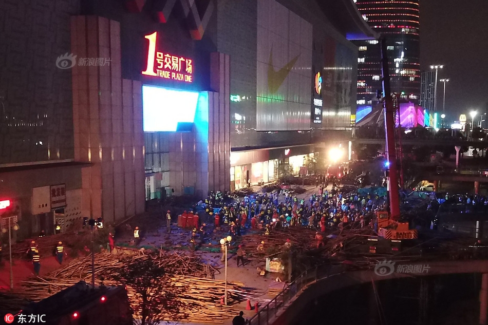 小柔被民工玩成浪娃37