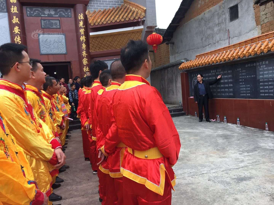 交换人妻黄色小说