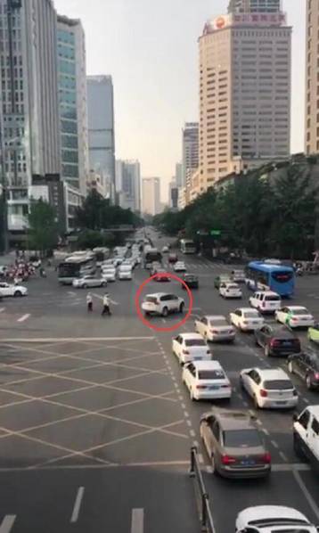 校 被 娇喘出奶