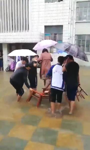 流鶯