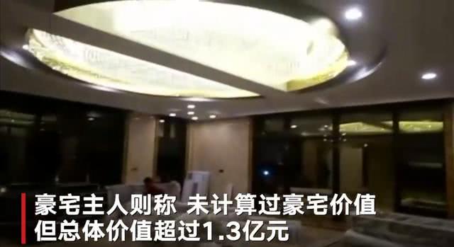 第一次3p真实经历 小黄