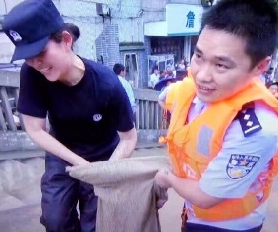 体育生打飞机