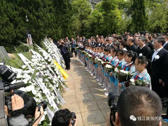 日韩三级