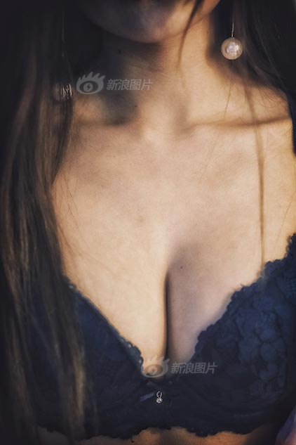 欧美暴力调教牲奴视频