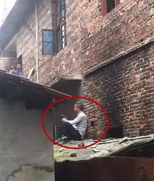 张华镇人口_张华镇盆吴村照片(3)
