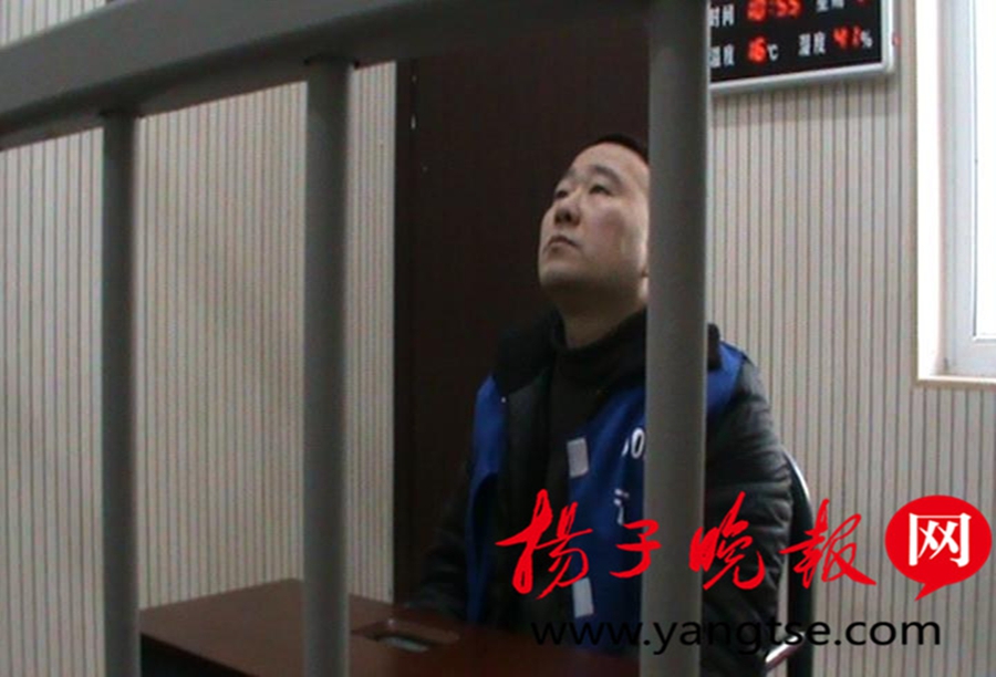 公车上雪柔被猛烈进入