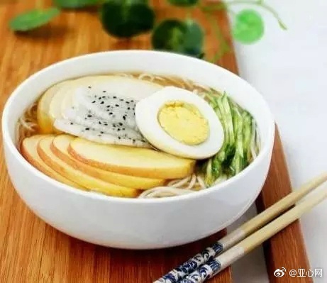 张柏芝陰唇毛很长
