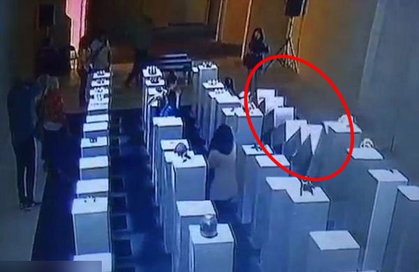 蜜 芽 成人