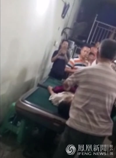 动漫美女被吸乳羞羞连裤袜