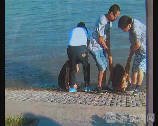 线 上 色情 电影