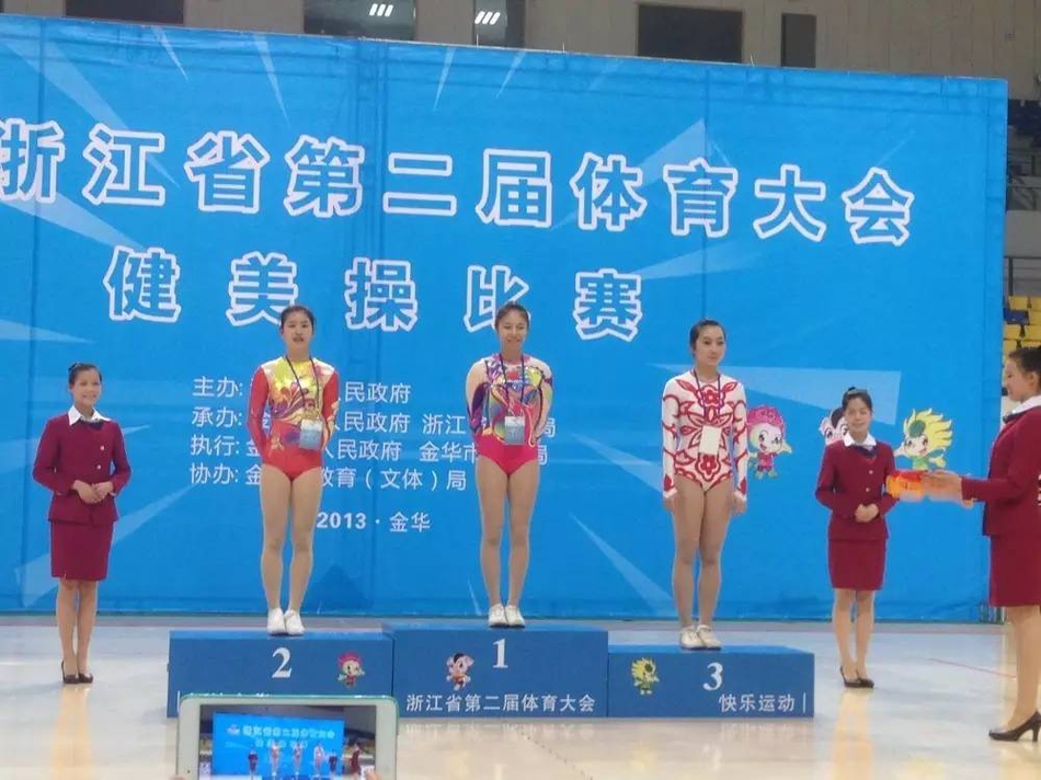 老熟女乱人天天天玩