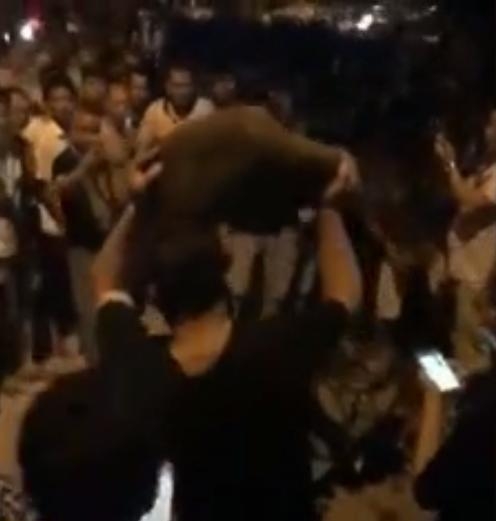 台湾GV空少被猛男GAY