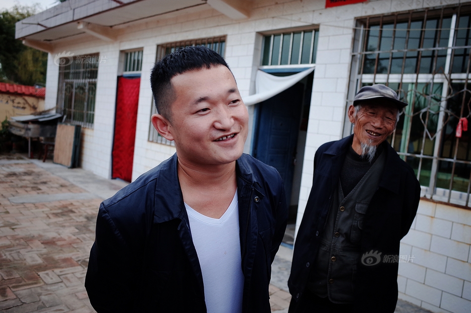 毕业生就业推荐表_日本毕业生收入(3)