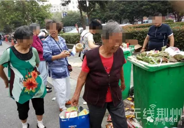 日本老妇乱伦网站