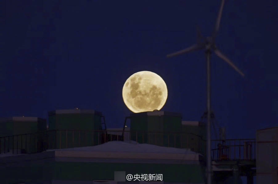 脱了老师裙子猛烈进入