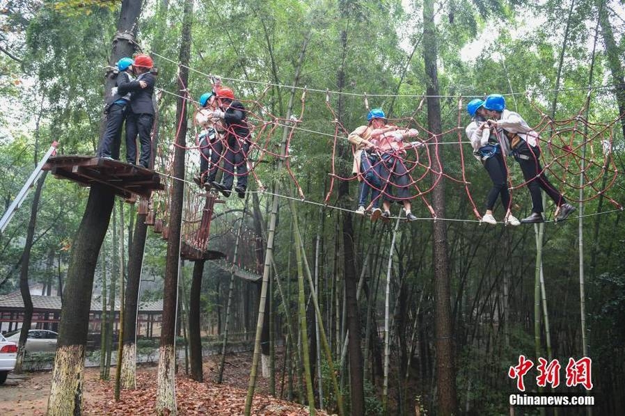 口述最爽的一次3p细节