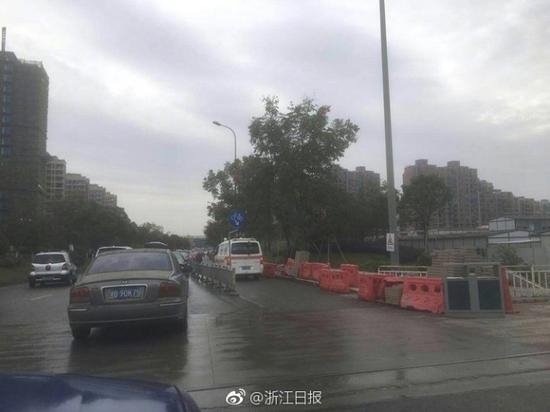 国模冰莲 私拍03