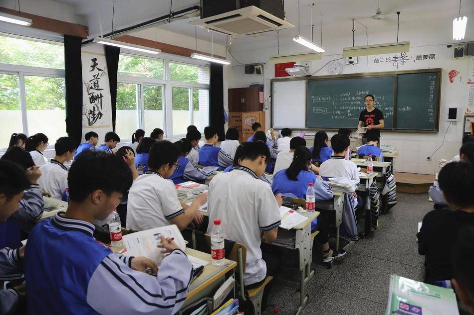 18 禁 成人 网站