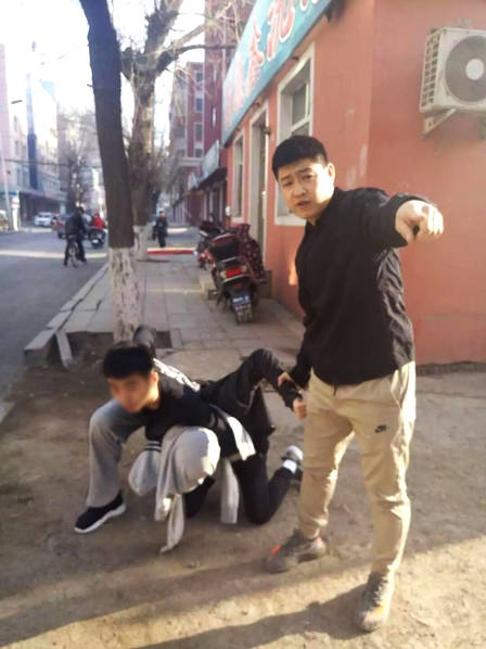 黄色Xxxx