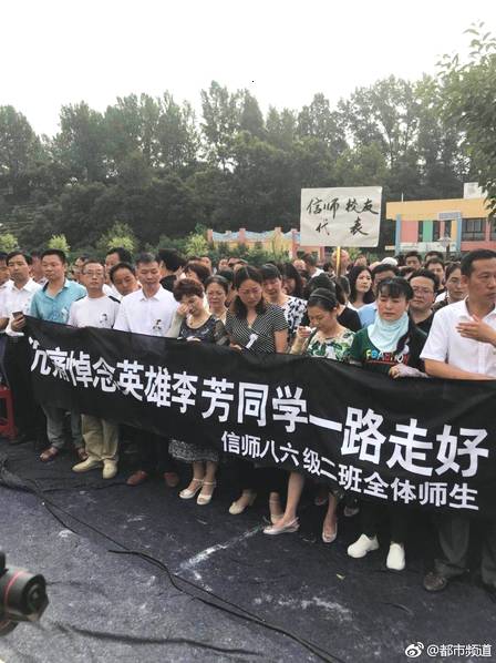 欧美黄色网站性生活