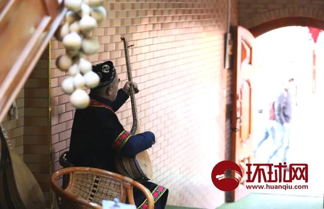 被黑人大鸡巴肛交