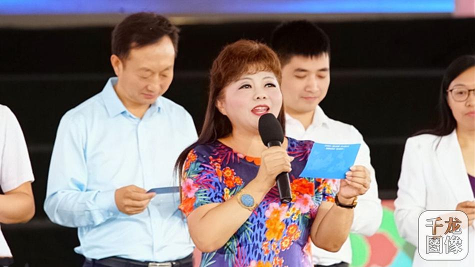 韩国理伦片帅哥自慰