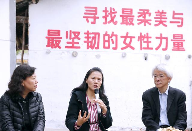 手交刺激榨精Wideos