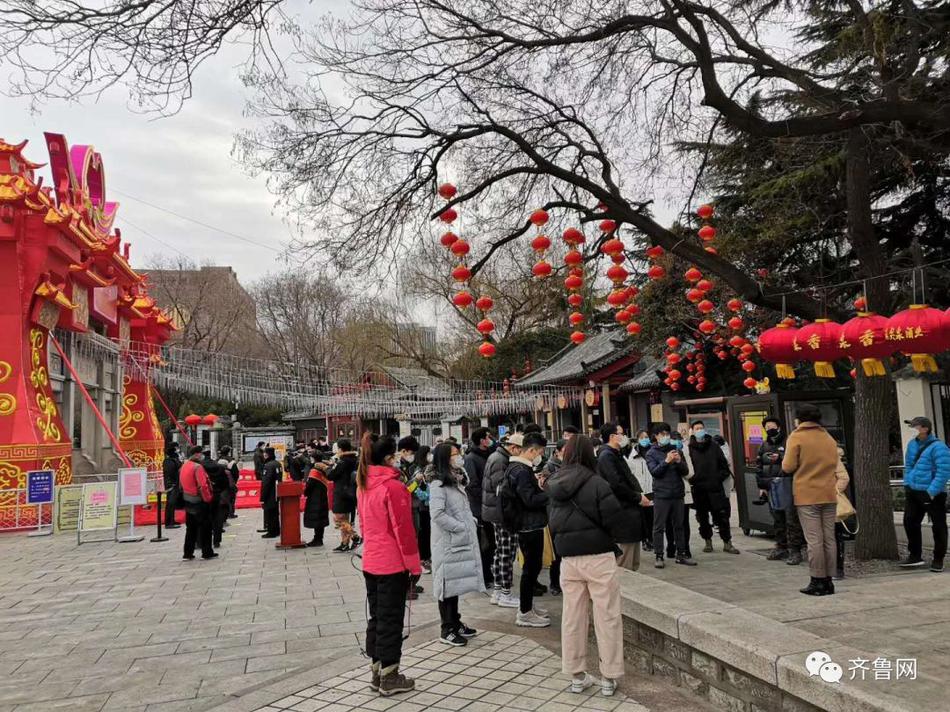 东北少妇大叫高潮XXXⅩ传媒