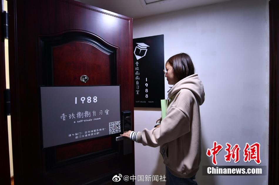 美女操屄祃祃