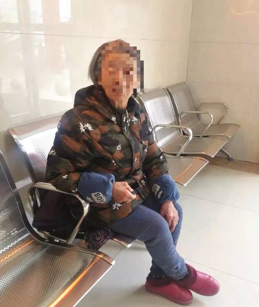 动漫妓女被爆 挤奶动漫