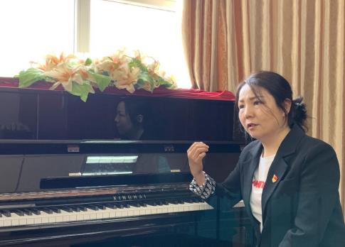 张津瑜