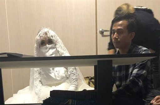 日老女人B