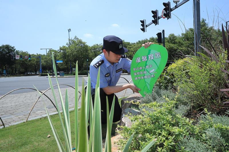 大乱交色情片