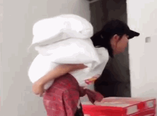 国防军事?小妹上门服务