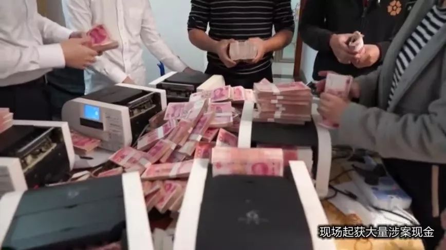 中国无套毛片学生妺女