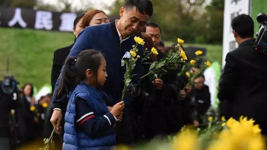 欧美操逼喷水