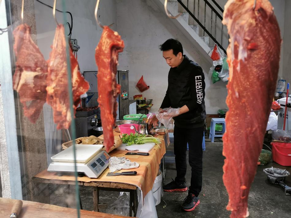 谭晓彤 性爱