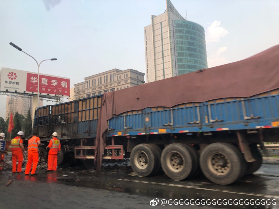 大量潮吹高速抽插