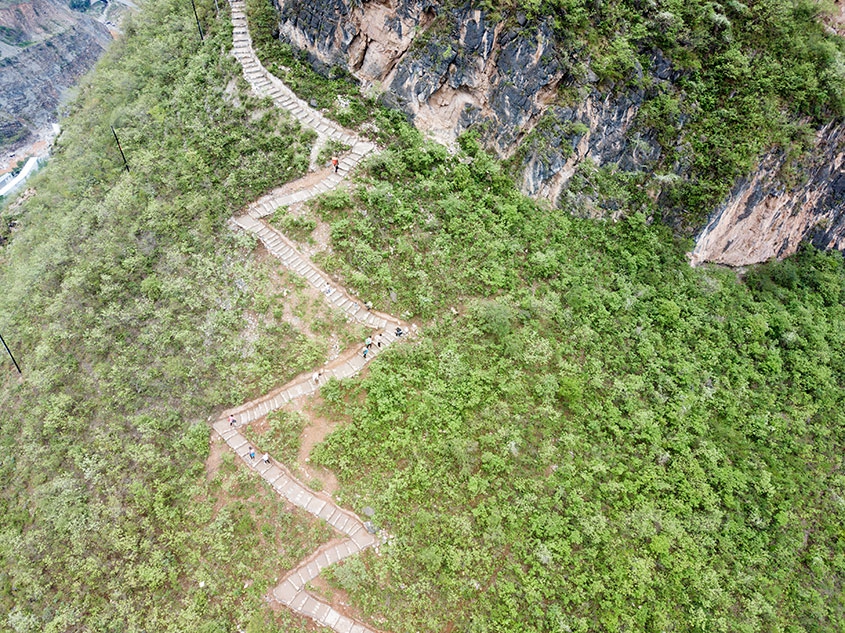 精品人伦日本息子五十路