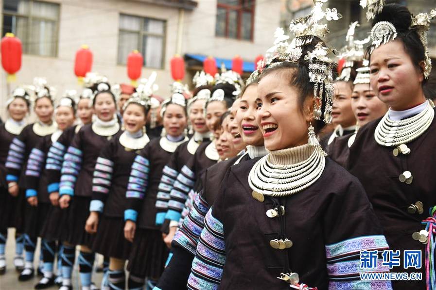China少妇性宾馆Hd