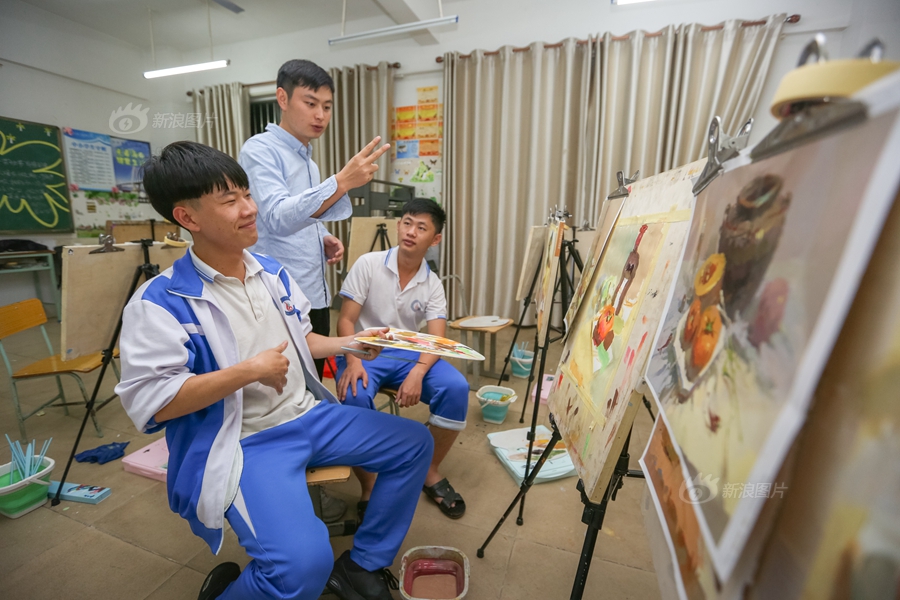 成人 在线 动漫