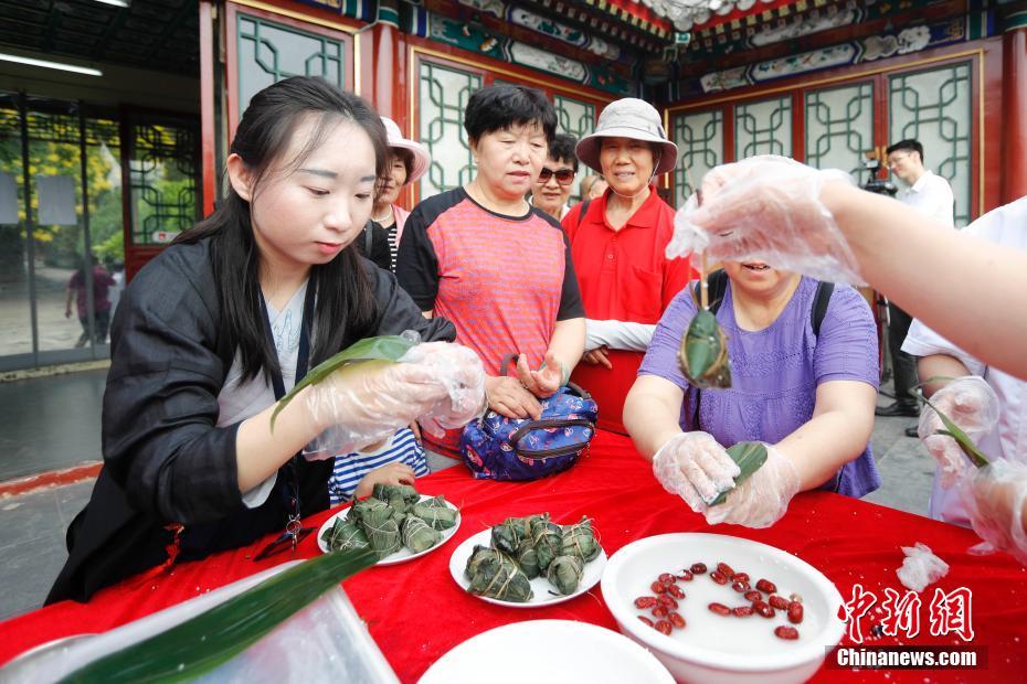 中国老女人搞逼