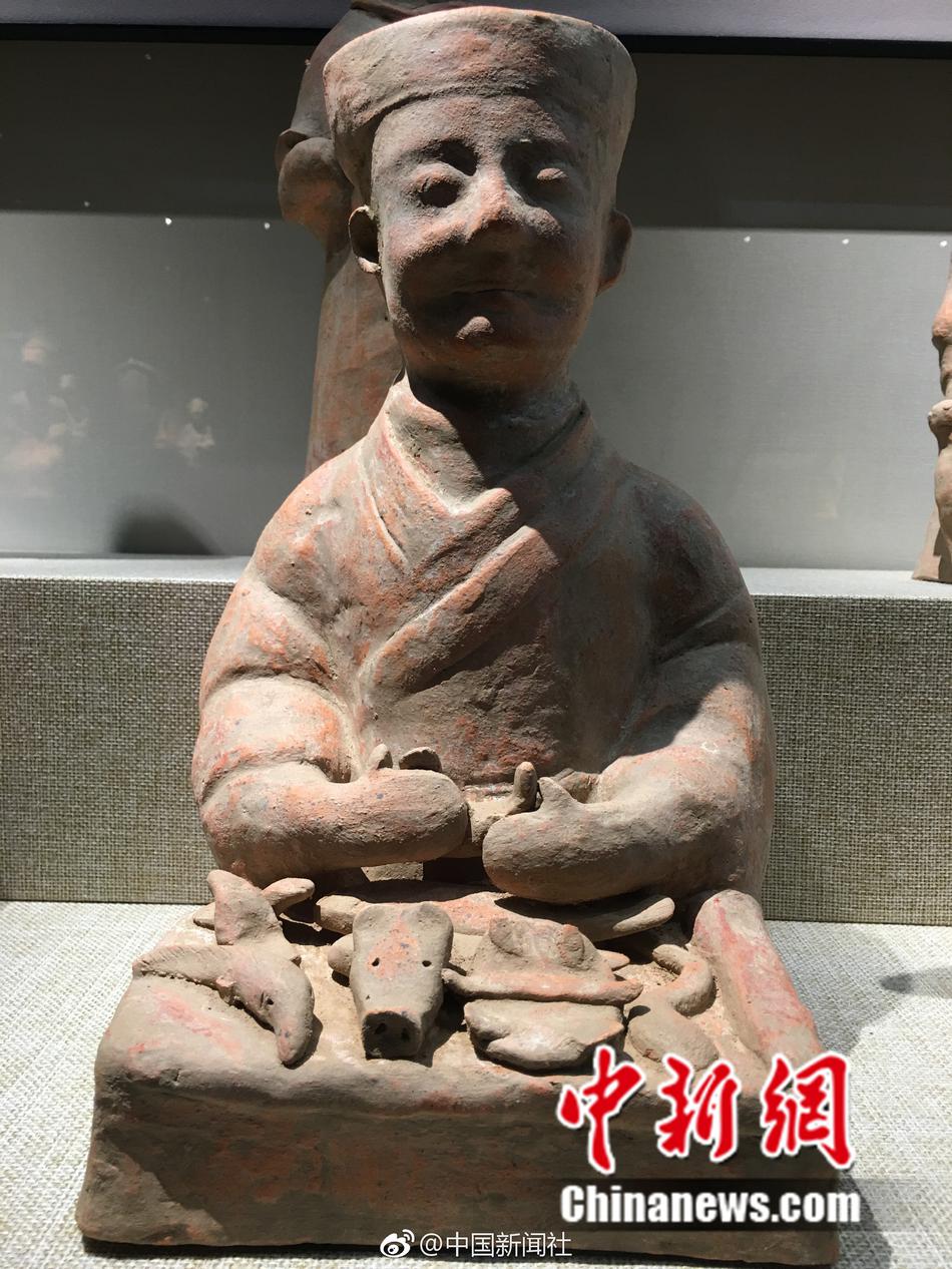 校花扒开 让我   真人