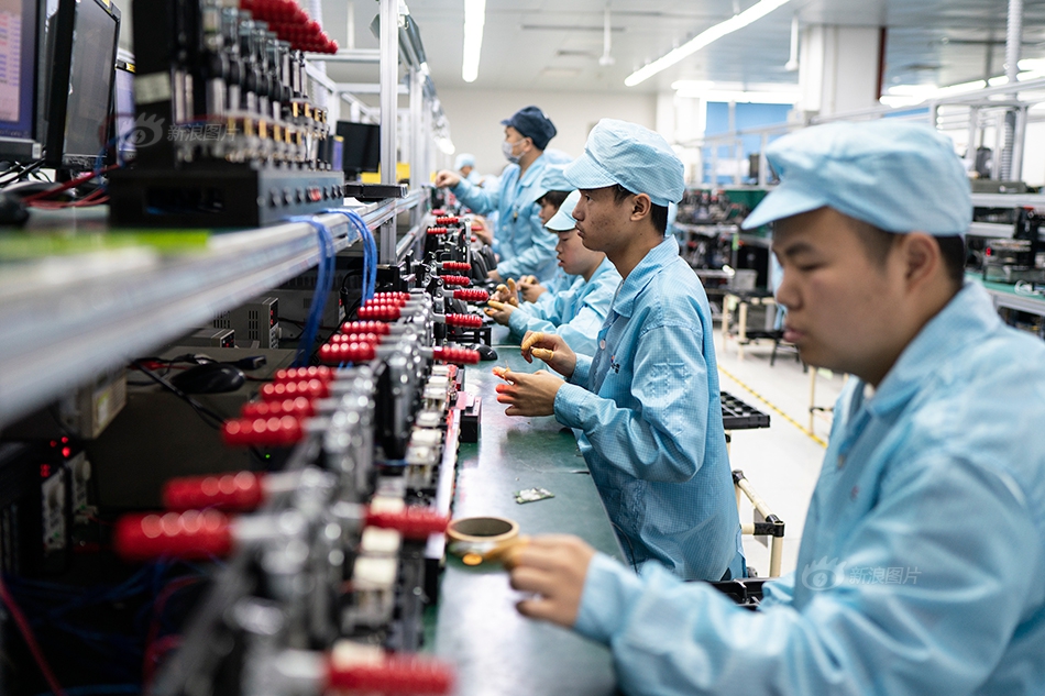 巜波多野结衣厨房系列