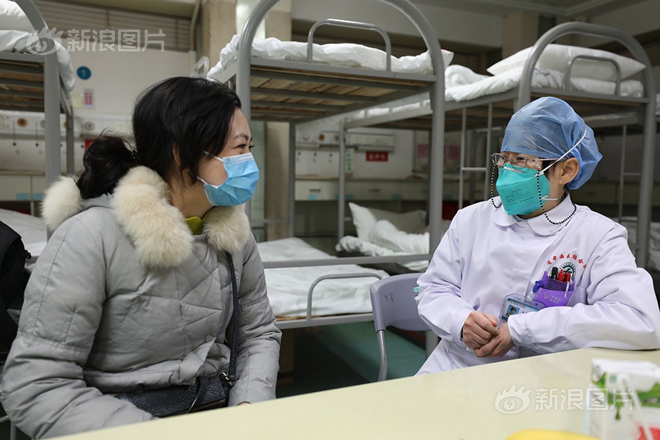 成人 色情 免费 电影