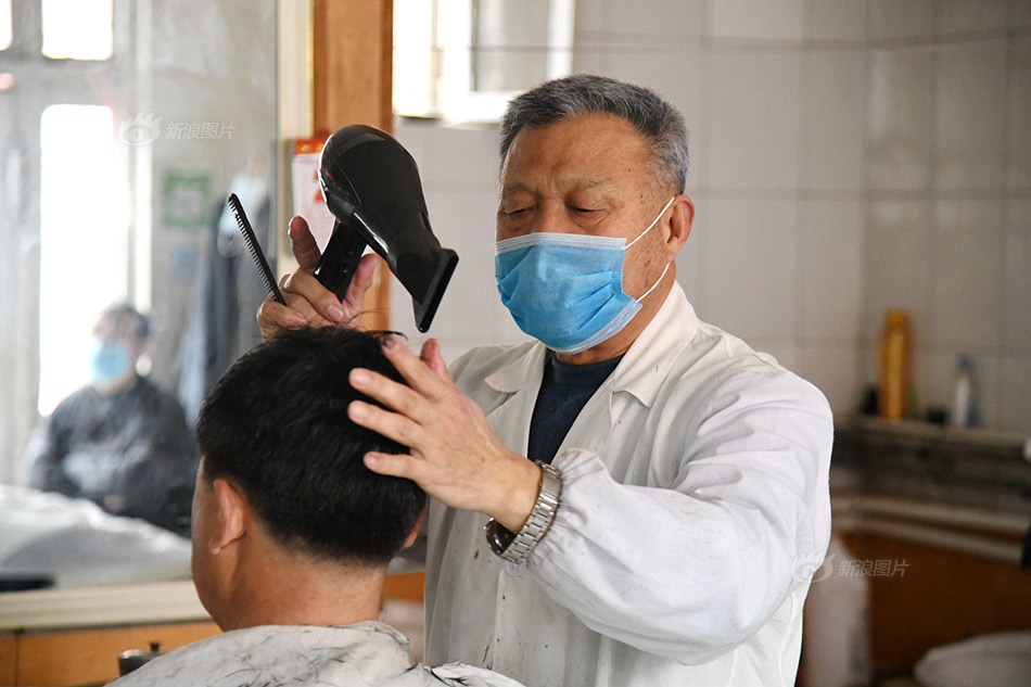 三级片久久