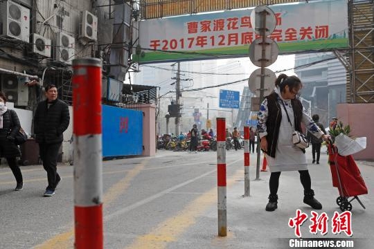 三上悠亚被婬辱の教室XXX
